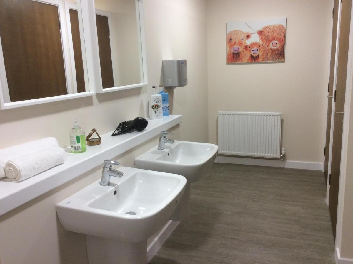 The Attic At Edenmill Hostel Blanefield Екстериор снимка