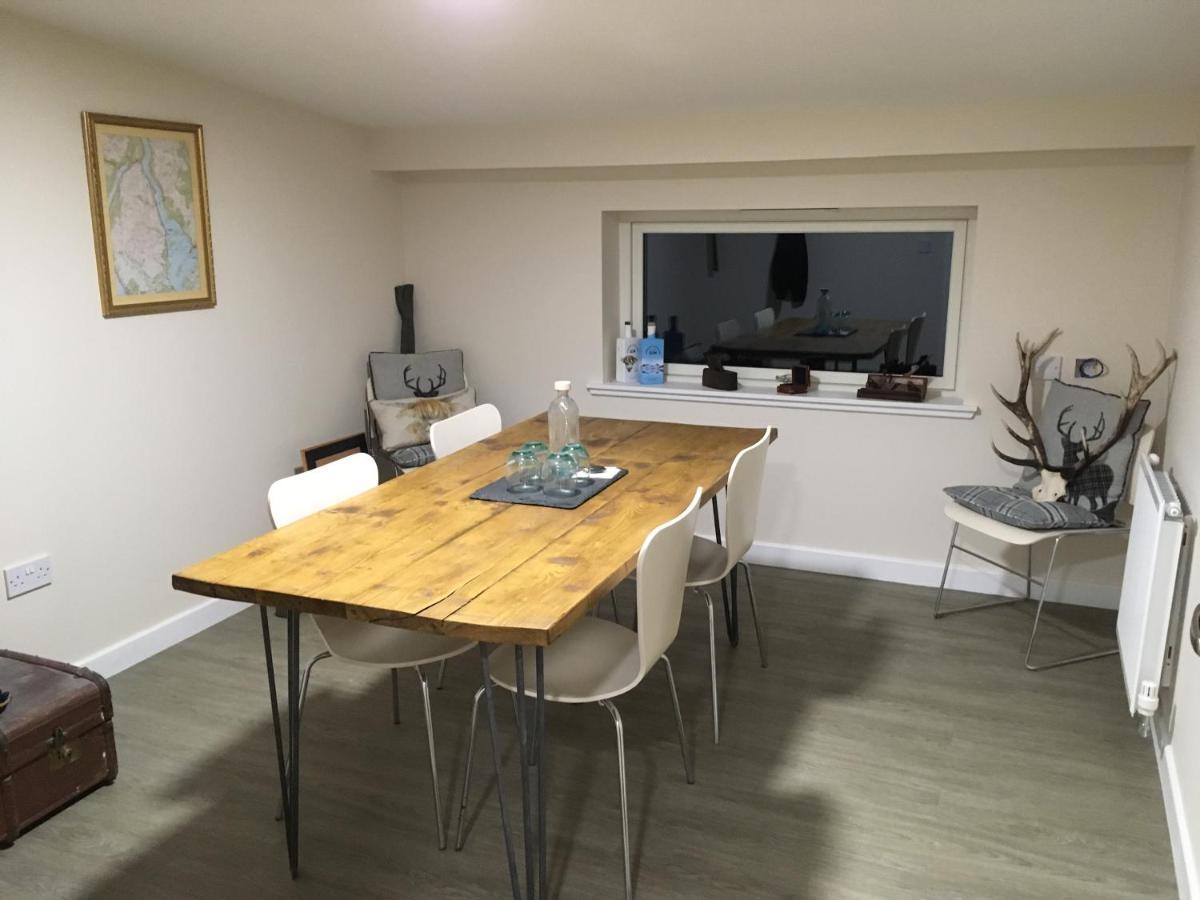 The Attic At Edenmill Hostel Blanefield Екстериор снимка