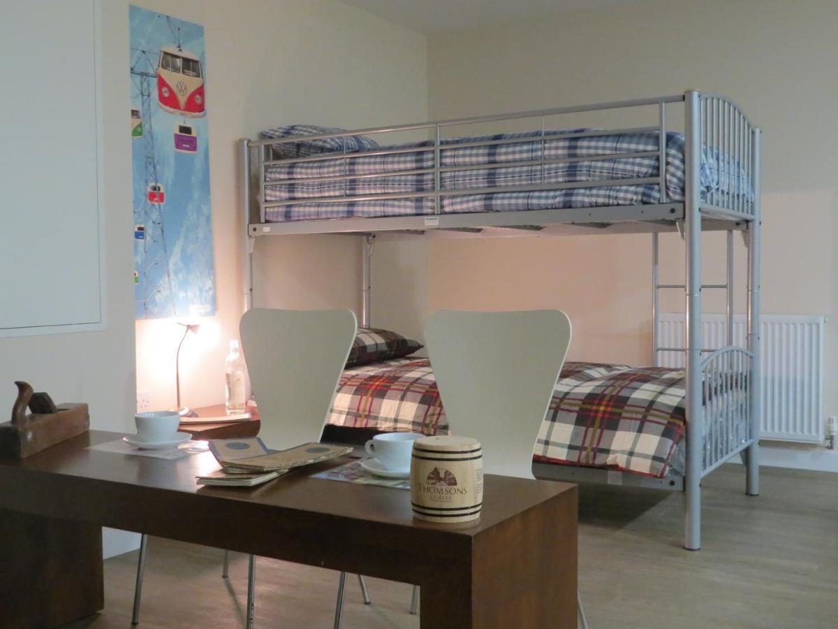 The Attic At Edenmill Hostel Blanefield Екстериор снимка